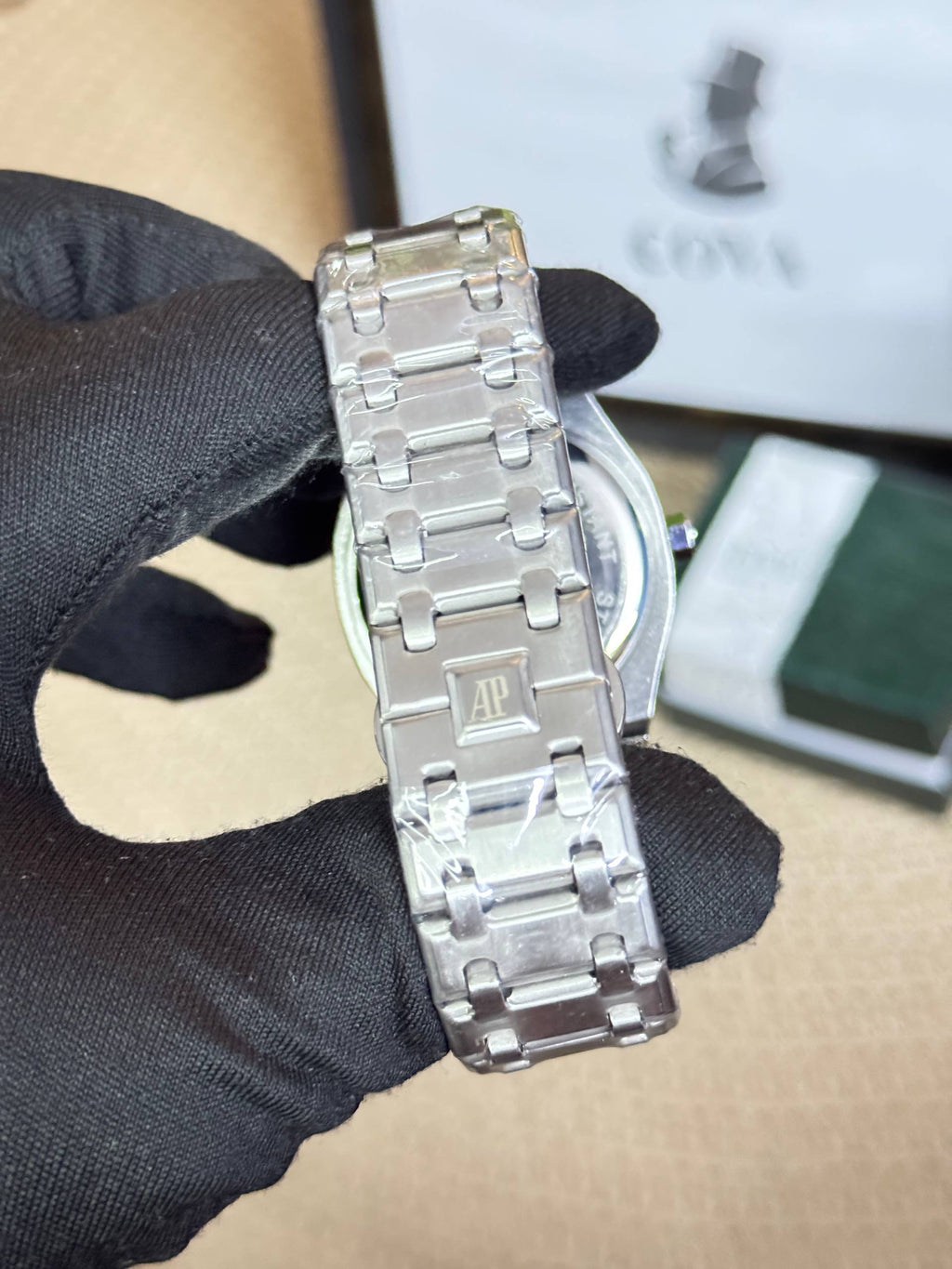 Audemars Pigue “ Royal Oak “