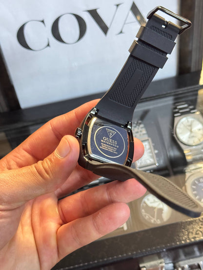Guess Style Men’s Watch – Black Dial, Black Silicone Strap