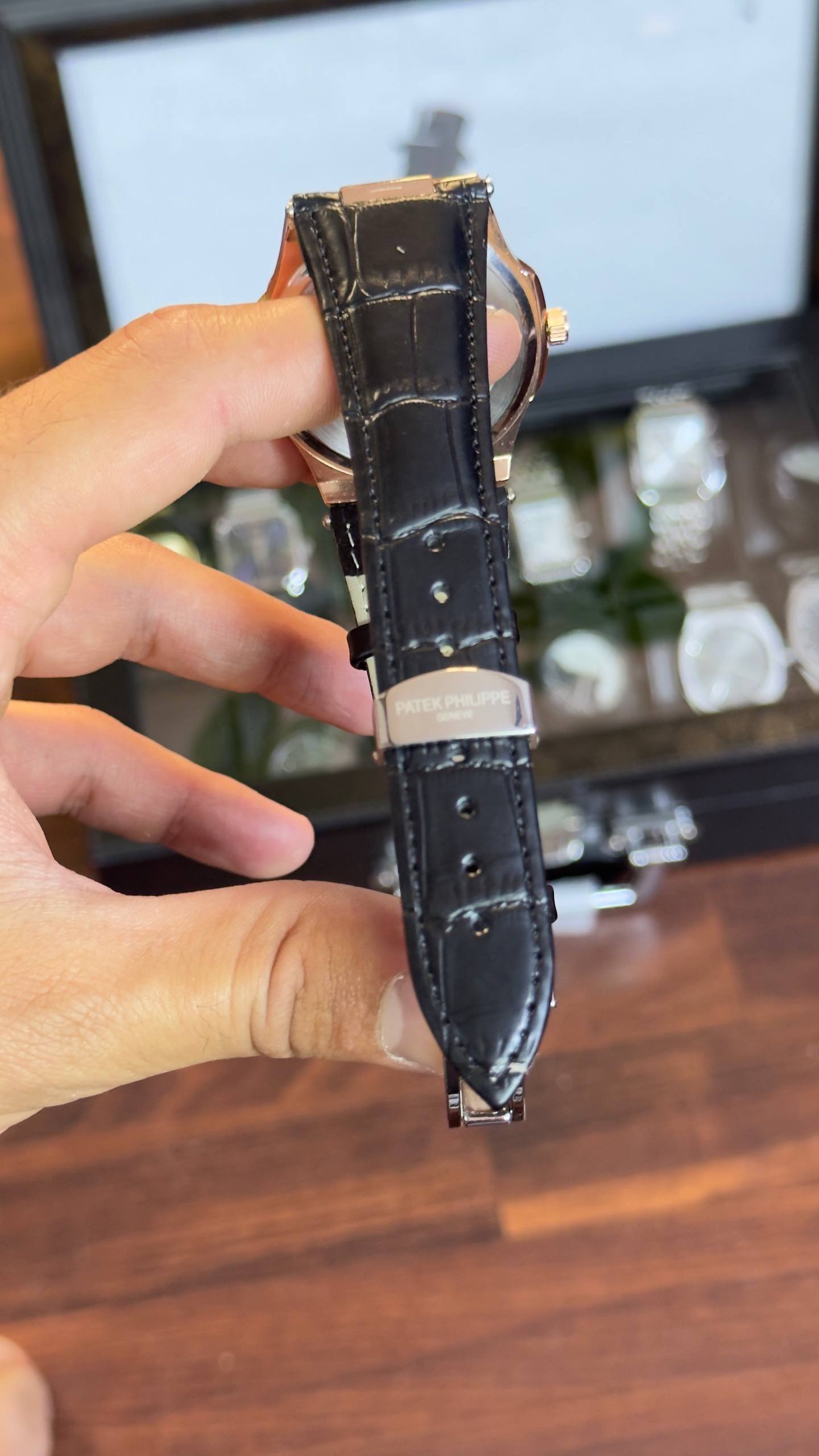 Patek Philippe Nautilus – Rose Gold Chronograph, white Dial