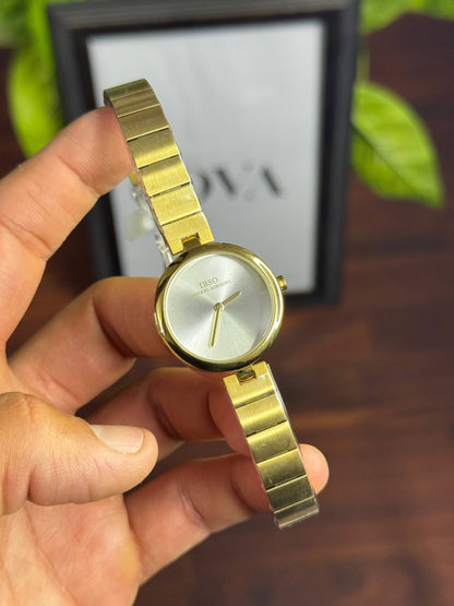 IBSO S6809L Luxury Minimalist Women's Gold Watch
Slim Steel Bracelet