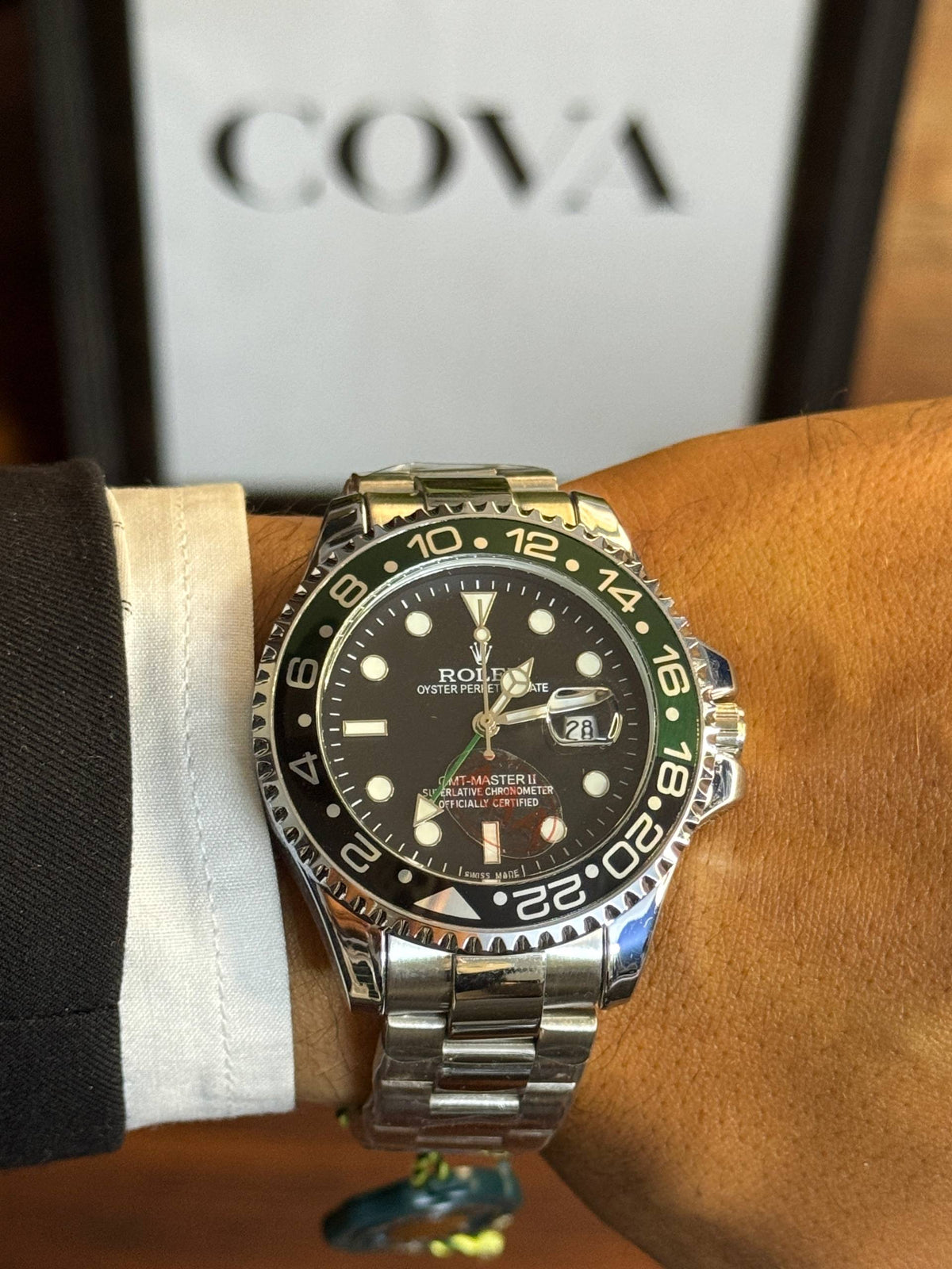 Rolex GMT-Master II Style Men's Watch – Black Dial, Green and Black Bezel, Steel Oyster Bracelet