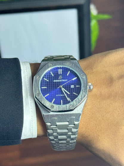 Audemars Pigue “ Royal Oak “