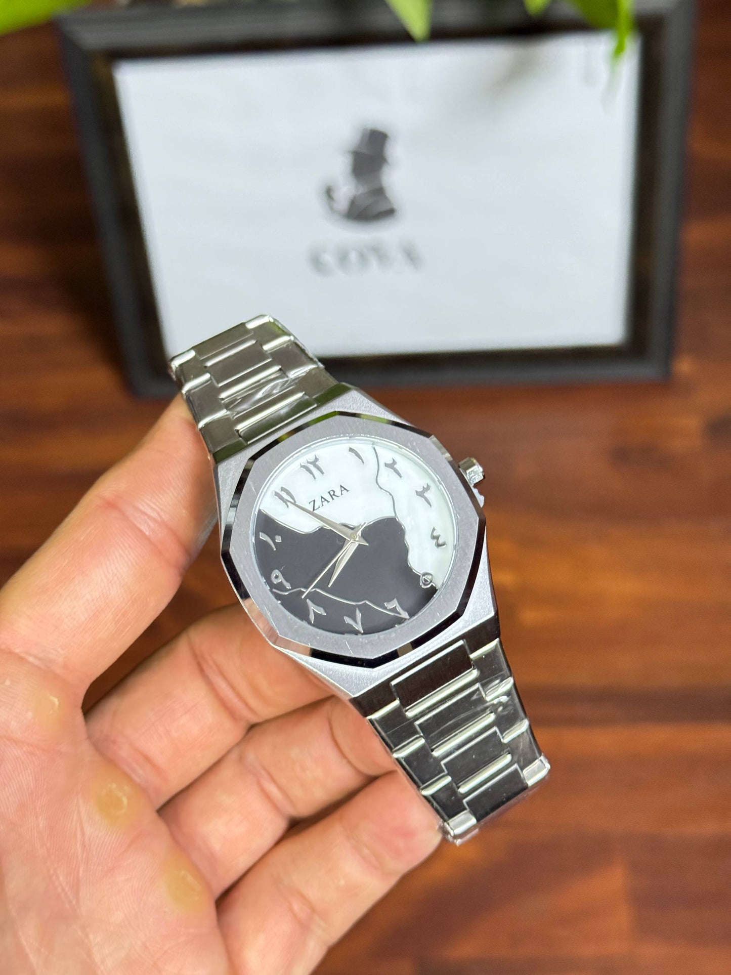 ZARA – Arabic Split Dial (Black/Silver), Stainless Steel Bracelet (41mm) – Original