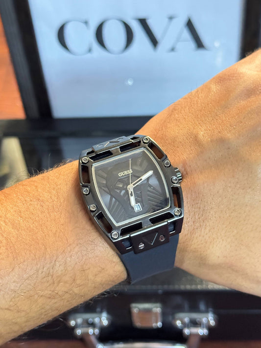 Guess Style Men’s Watch – Black Dial, Black Silicone Strap