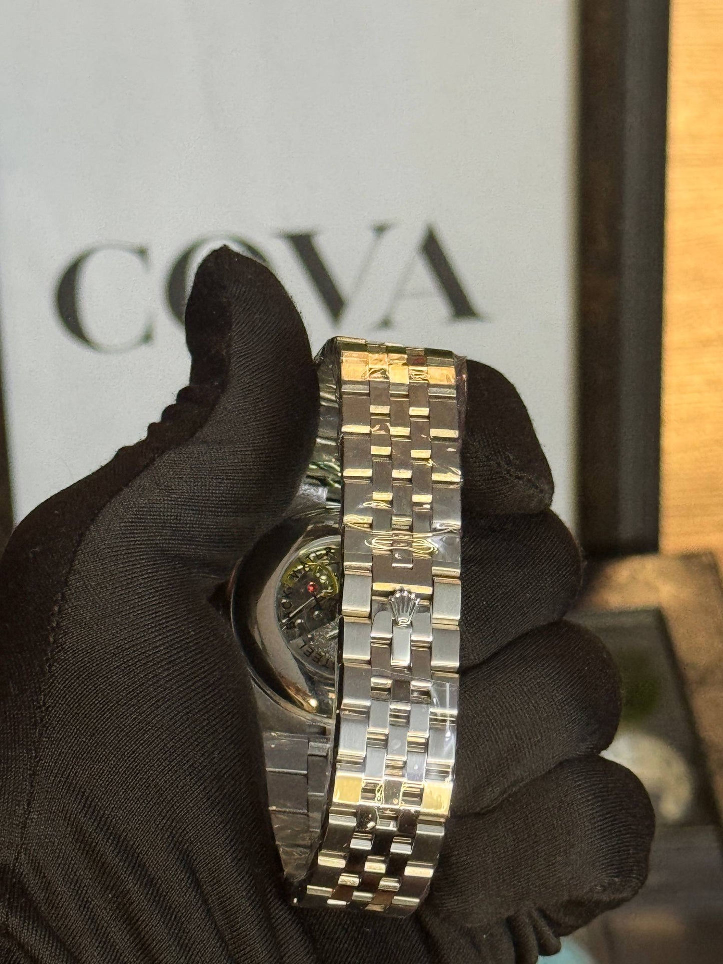 Rolex Land-Dweller Watch For Men – 40mm Case | Ice Blue Dial & Fluted Bezel