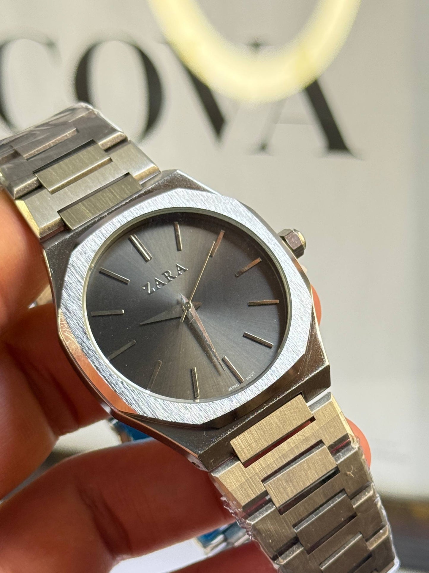 Zara Octagonal — Sport Luxury Stainless Steel Watch