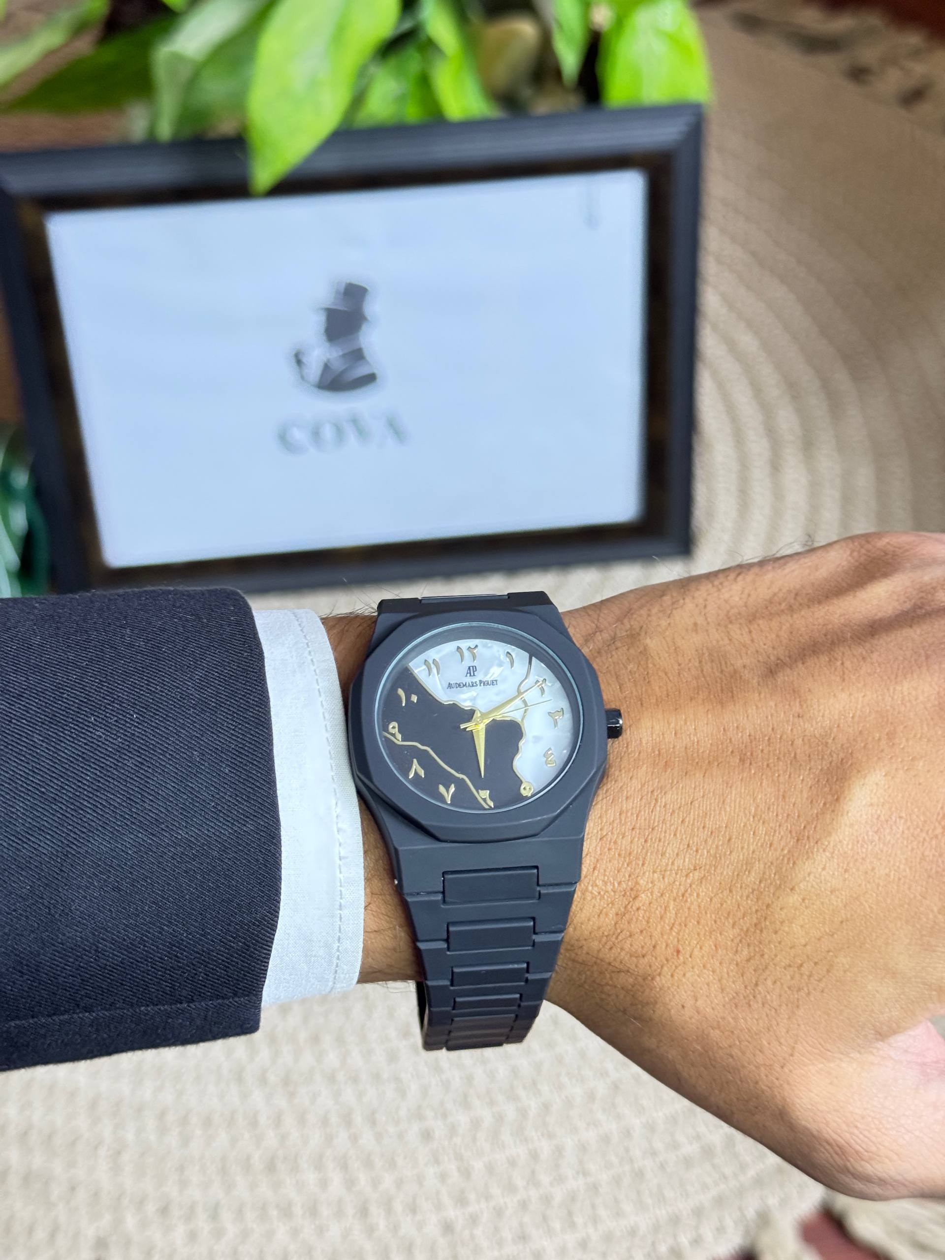 Carbon Black x Arabic Edition