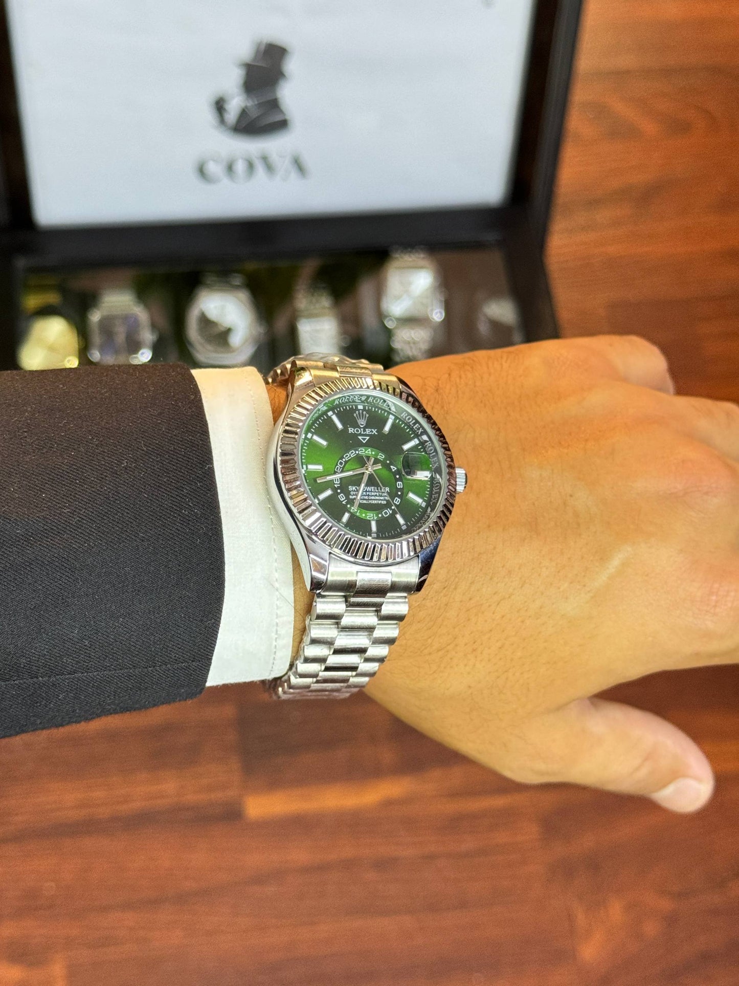 Rolex-Style Watch – Semi Automatic- Green Dial, Jubilee-Style Stainless (42mm)