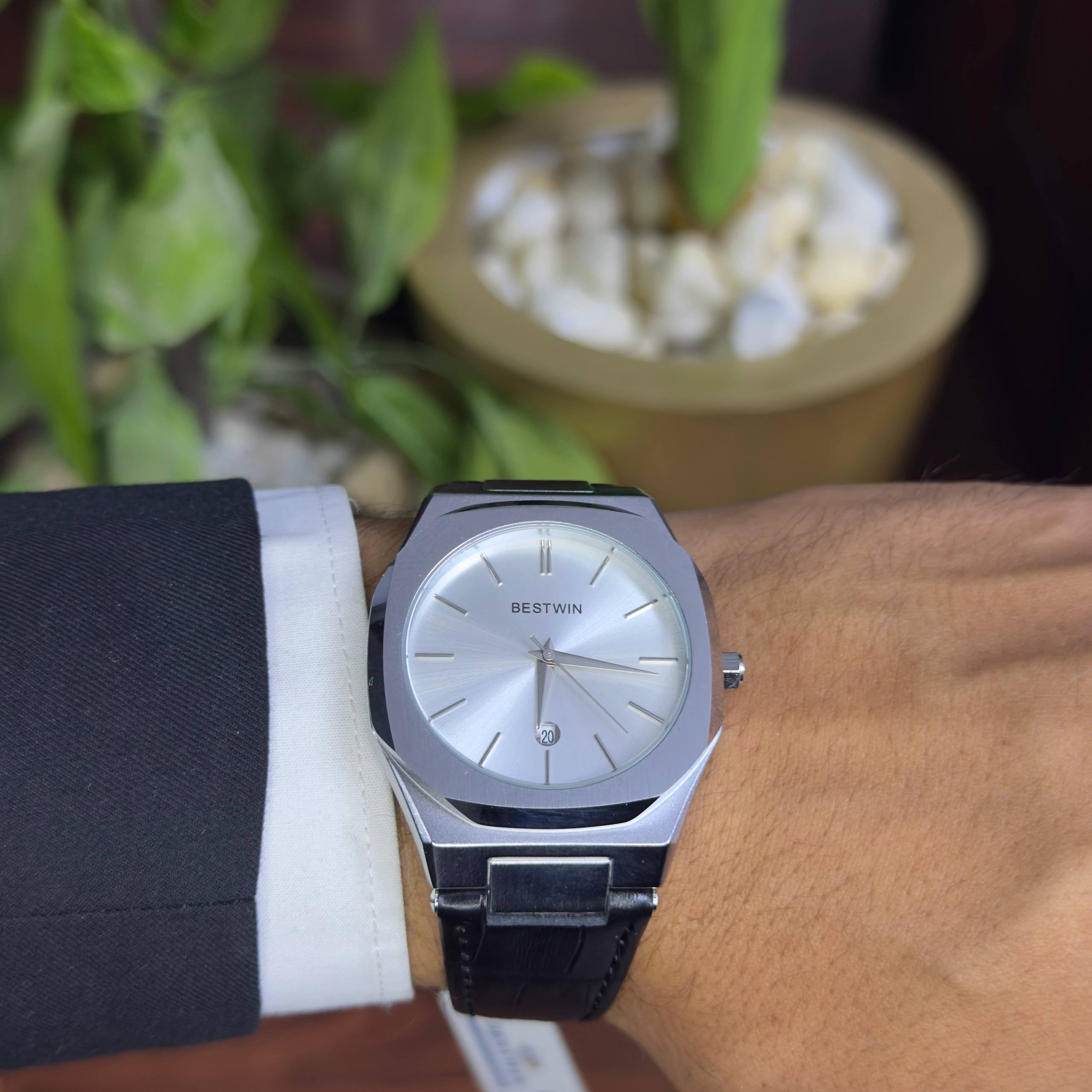 BESTWIN – Leather Strap Watch