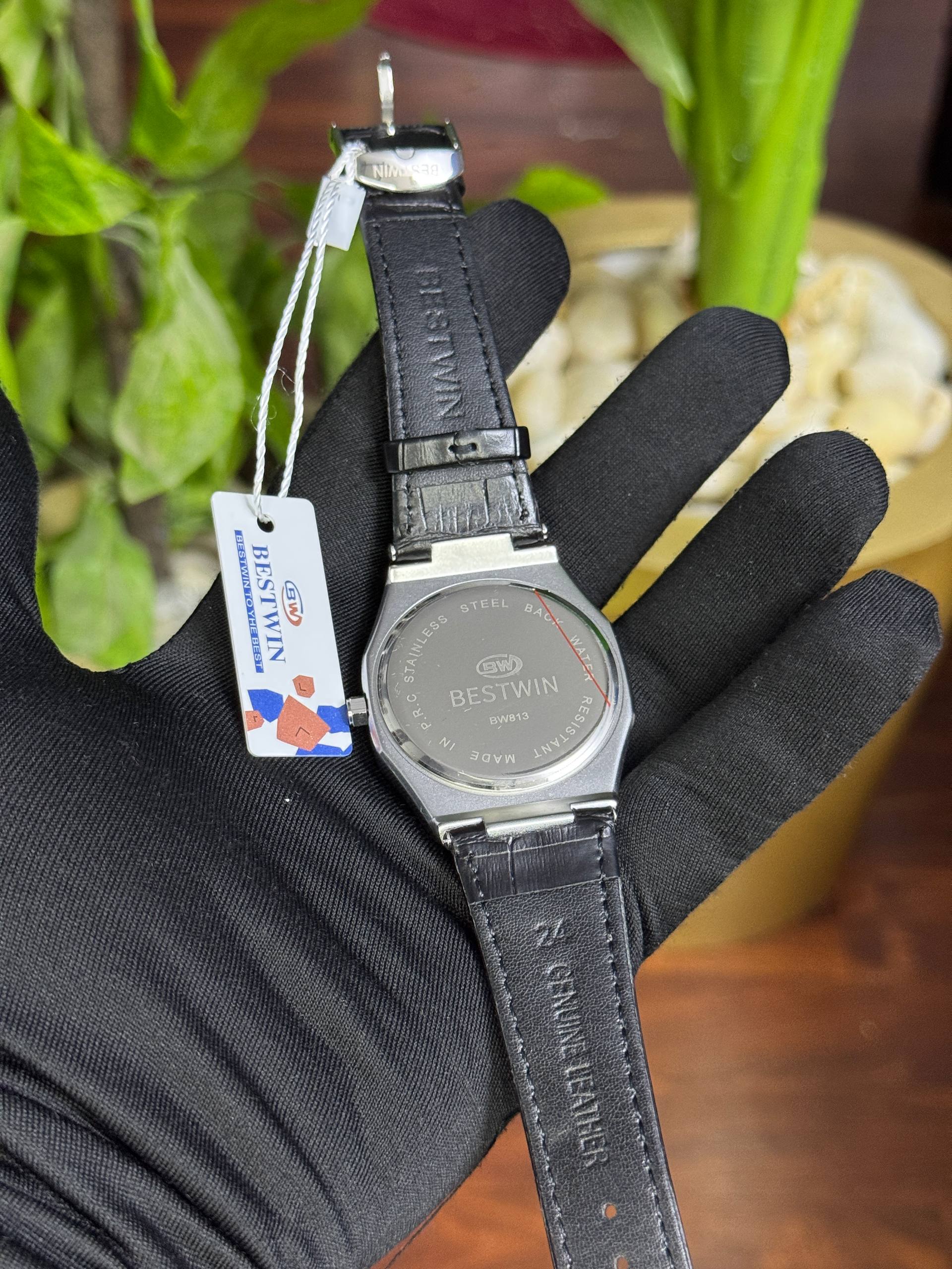 BESTWIN – Leather Strap Watch