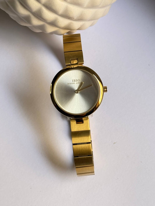IBSO S6809L Luxury Minimalist Women's Gold Watch
Slim Steel Bracelet