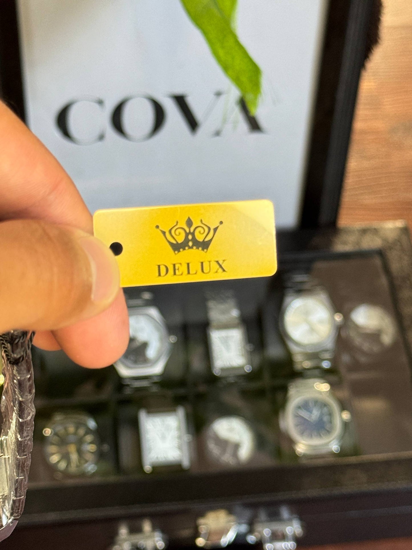 DELUX - Silver-Black