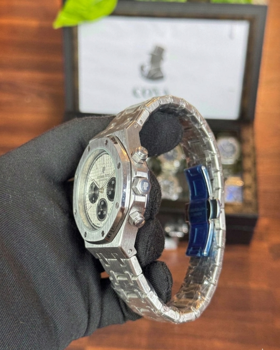 Audemars Piguet Royal Oak Offshore Chronograph – Panda – Luxury Men’s Watch